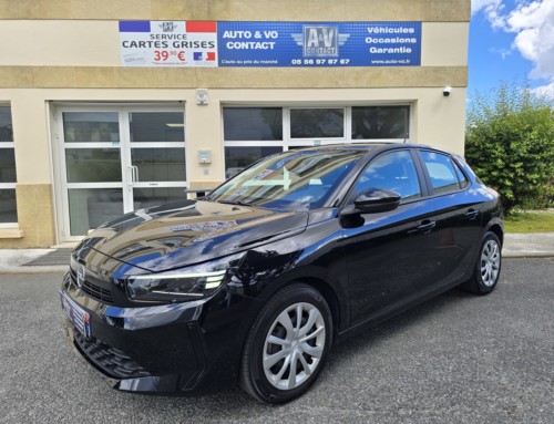 OPEL CORSA 1.2 TURBO 100 CH BVA8 Du 12.06.2024 – 29 000 KMS – 15 990 €